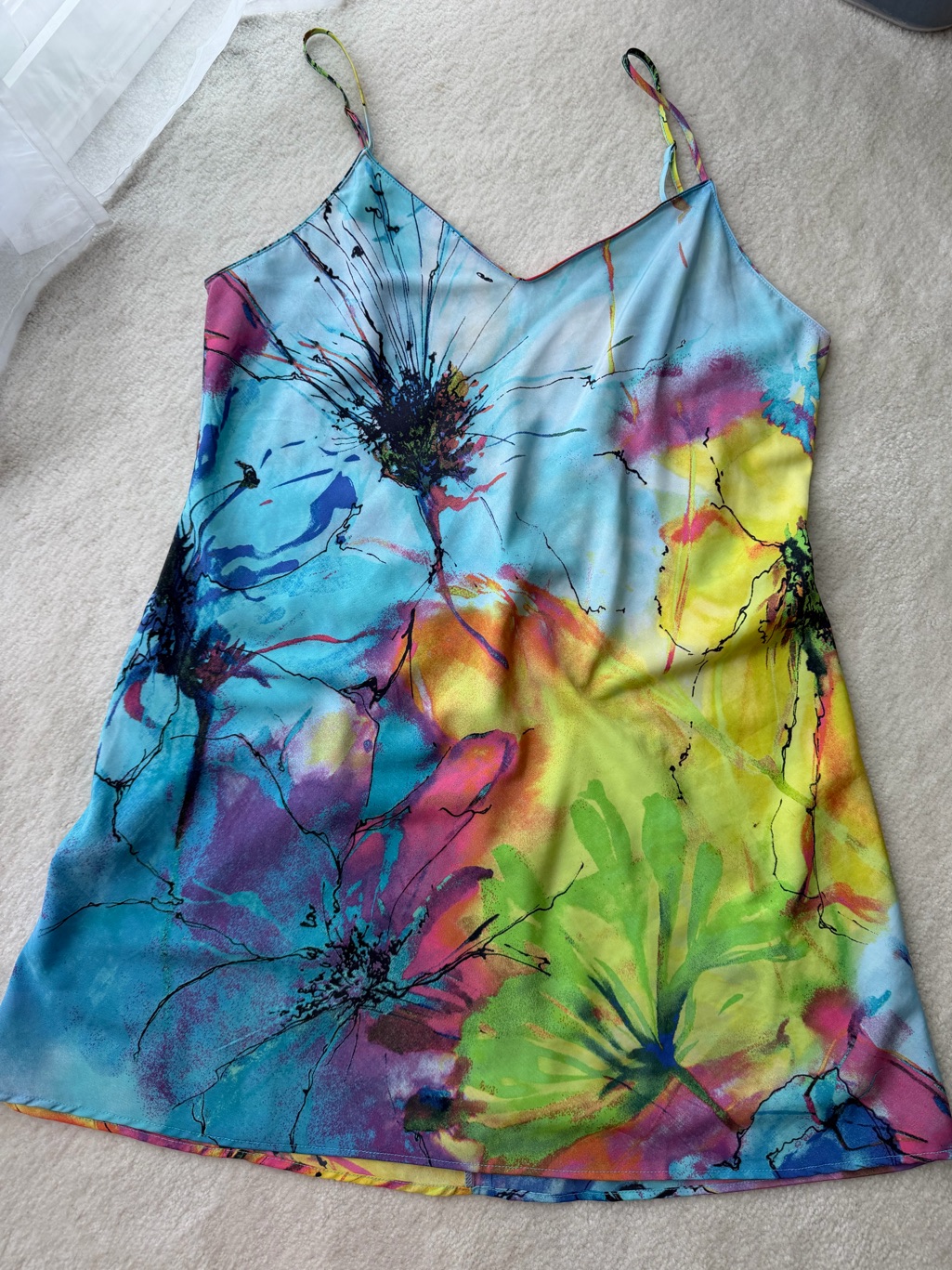 Natori Private Luxury Bright Floral Watercolor V-Neck Open Back Summer Dress